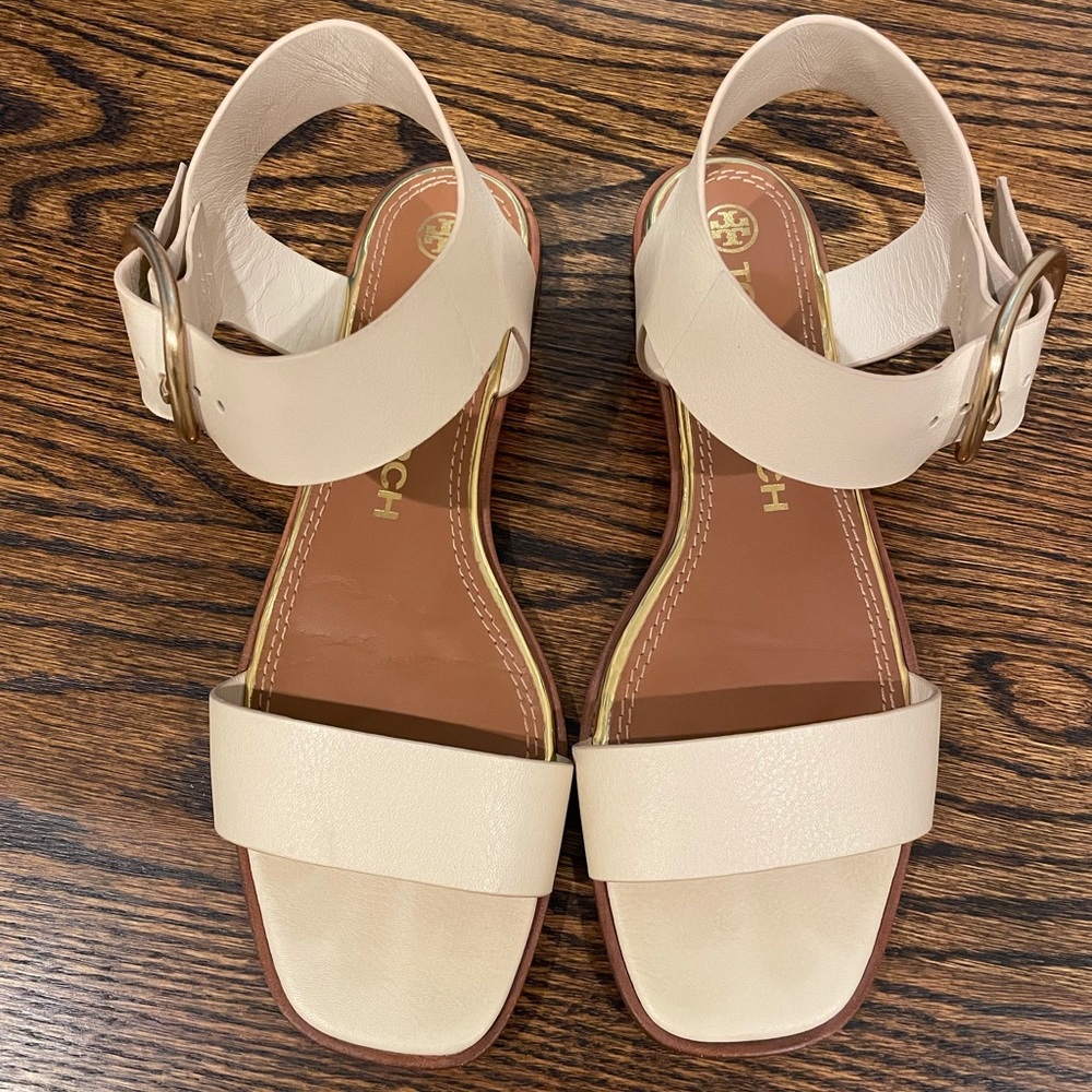 Tory Burch Cream Ankle Strap Flat Sandal Size 8